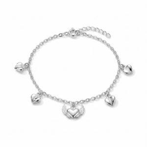 Heart Charm Bracelet, Bracelets in 925 sterling silver, studio shot